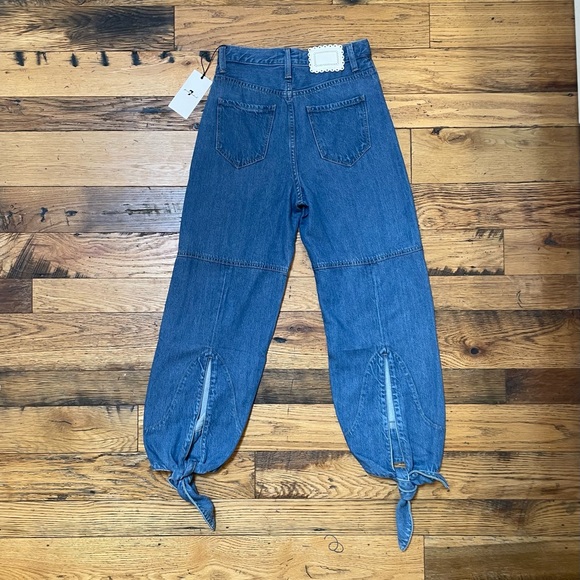 7 for all Mankind Jeans with ties at ankle - Picture 8 of 10